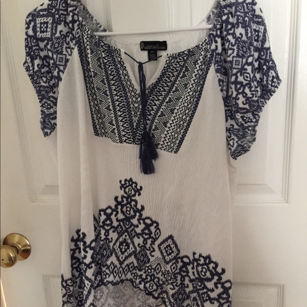 Women’s M Blouse